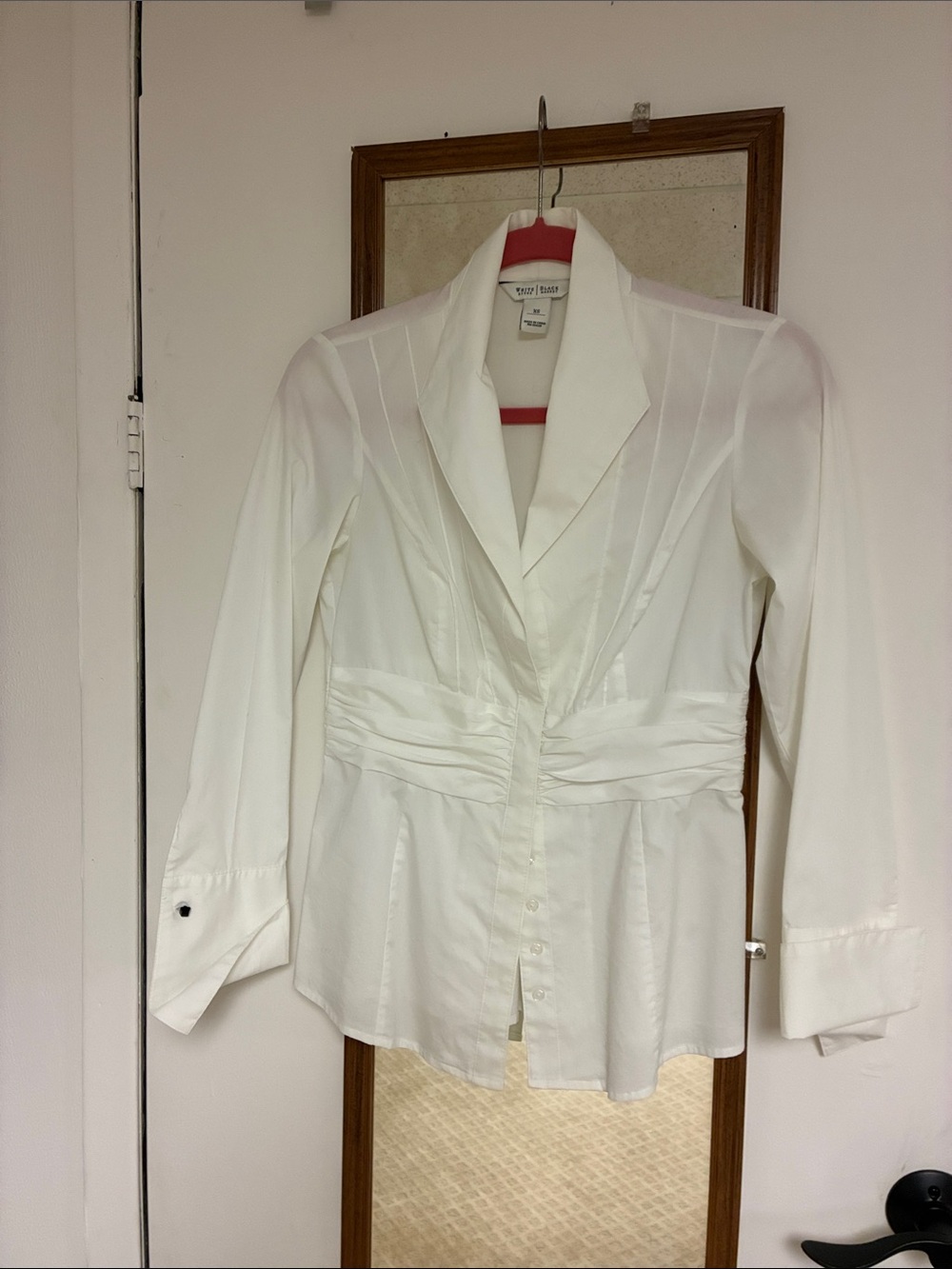 White House Black Market White tuxedo style Button-Front Tailored Blouse